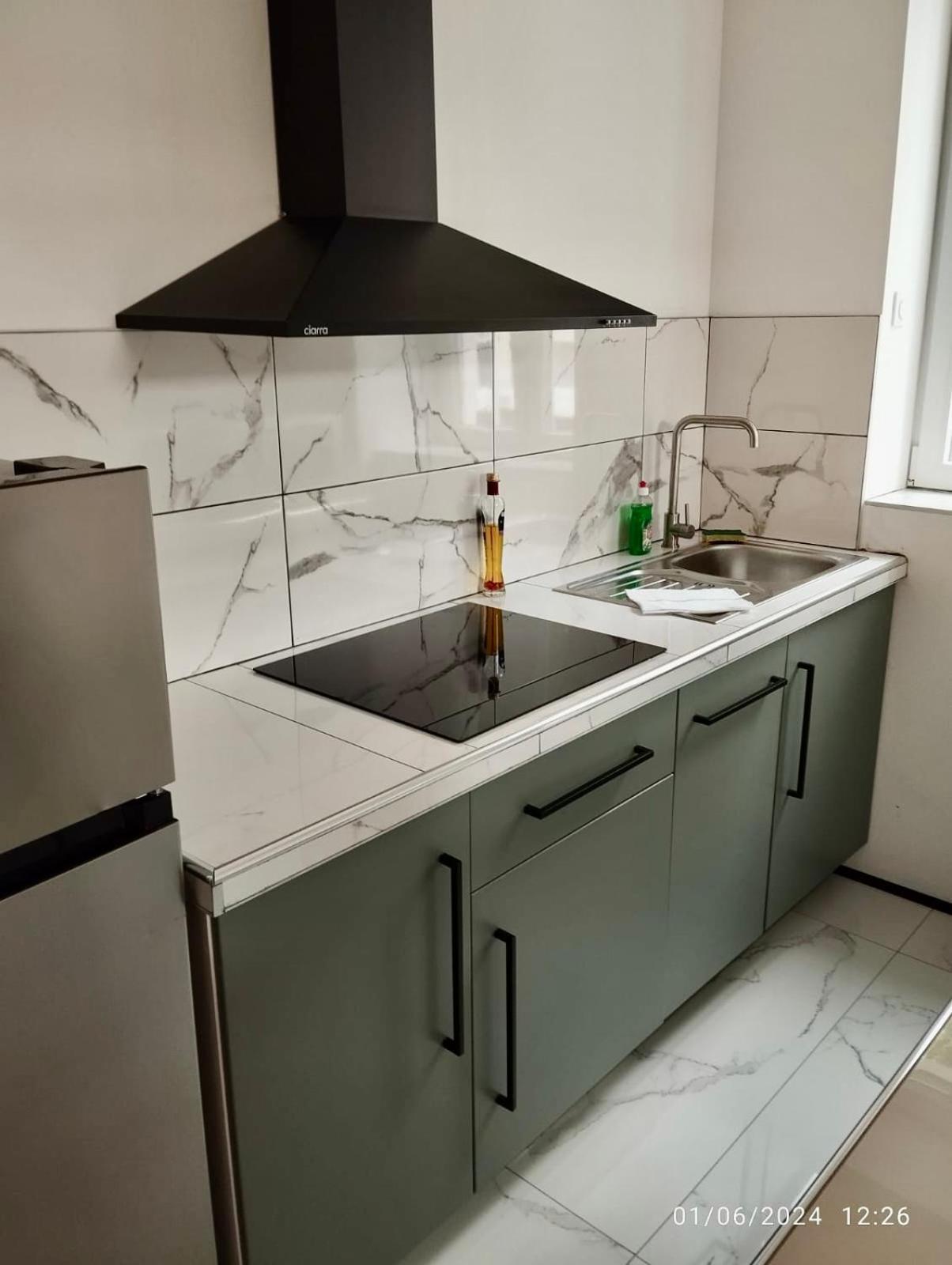 Sainte Cecile 1- Appartement Spacieux Et Lumineux 维琪 外观 照片